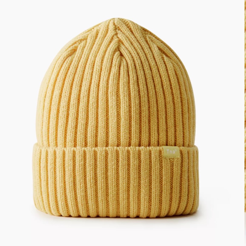 tna rush beanie
